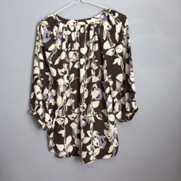 COLLECTIVE CONCEPTS 3/4 SLEEVE BLOUSE.  SIZE L. COLORS BLACK, GRAY AND WHITE. - Picture 2 of 3